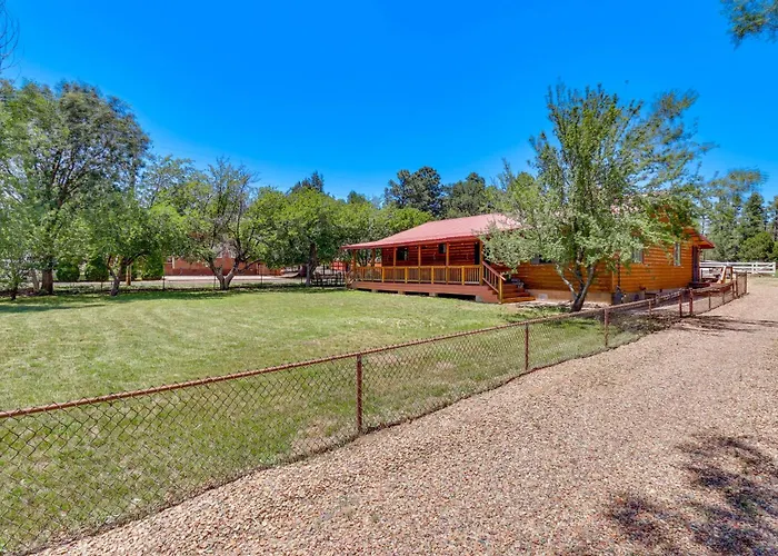 Walk To Rainbow Lake: W/ Game & Yard Pinetop-Lakeside